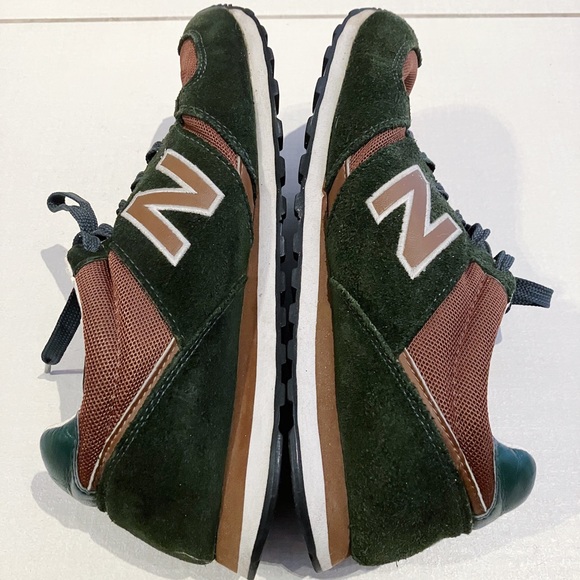 New Balance Green and Brown Men’s Sneakers - Picture 4 of 7